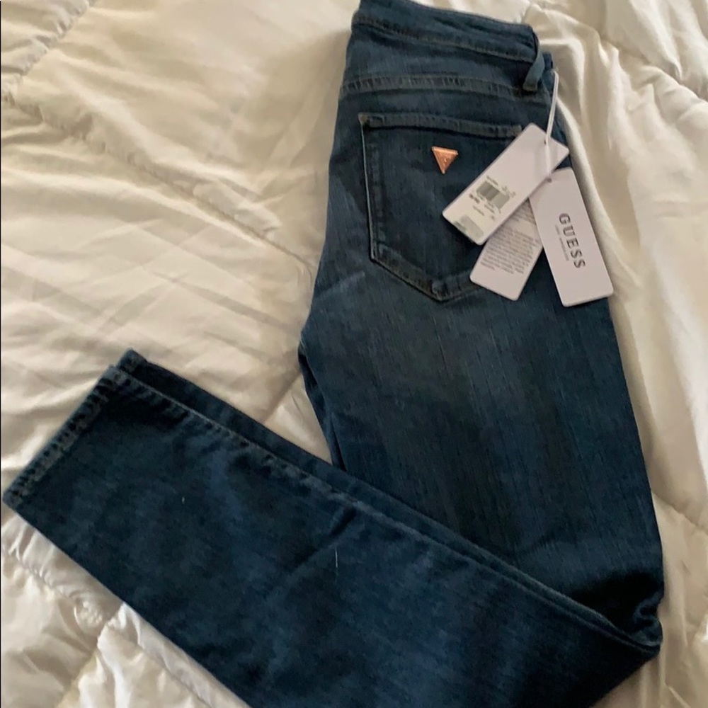 Guess jeans NWT